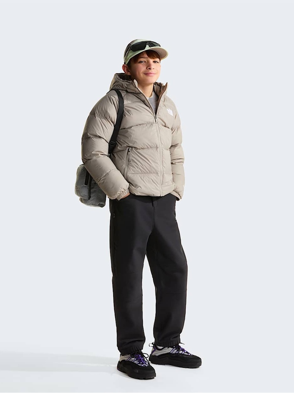 The North Face Boys Beige Jacket - Picture 6 of 9
